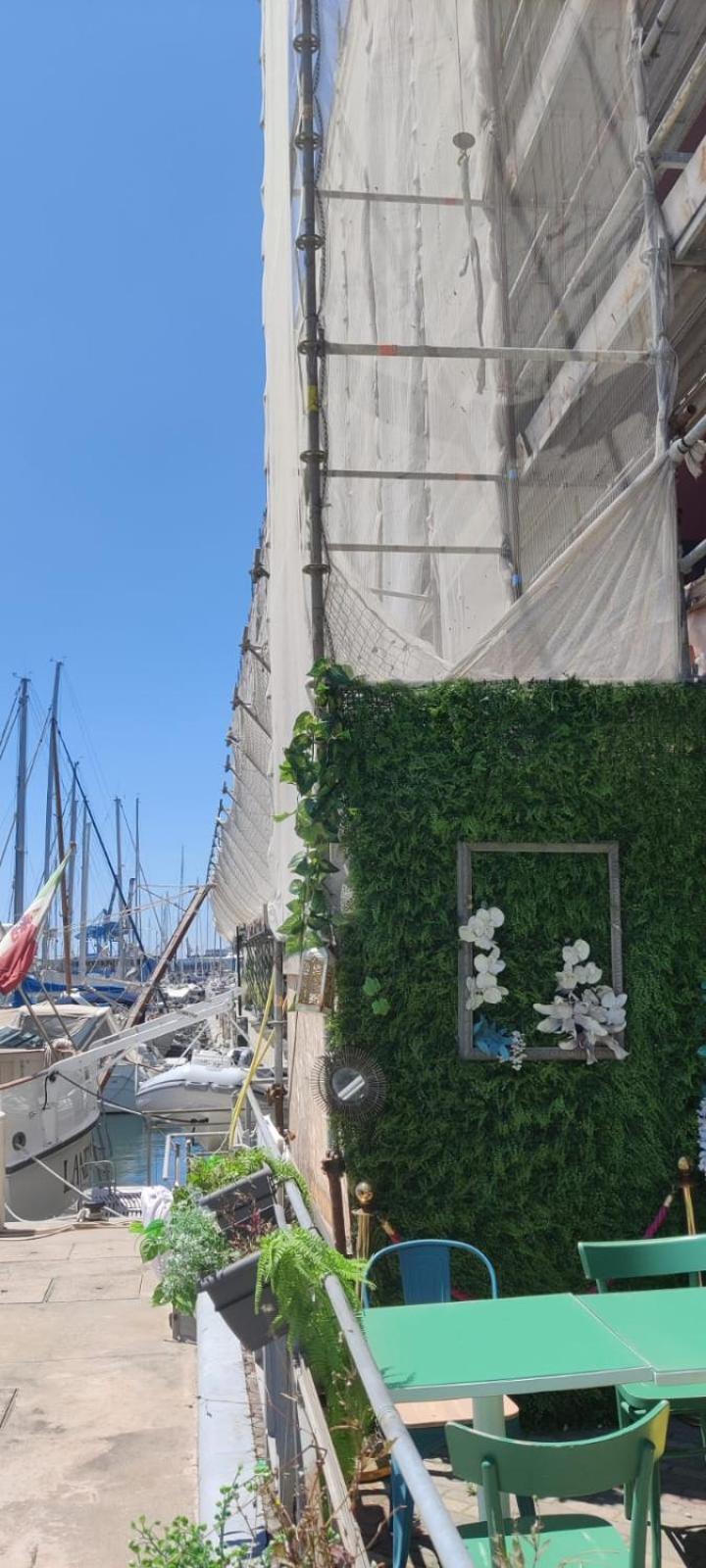Joivy Exclusive Seaview Flat For 4, In Central Genoa Apartamento Exterior foto