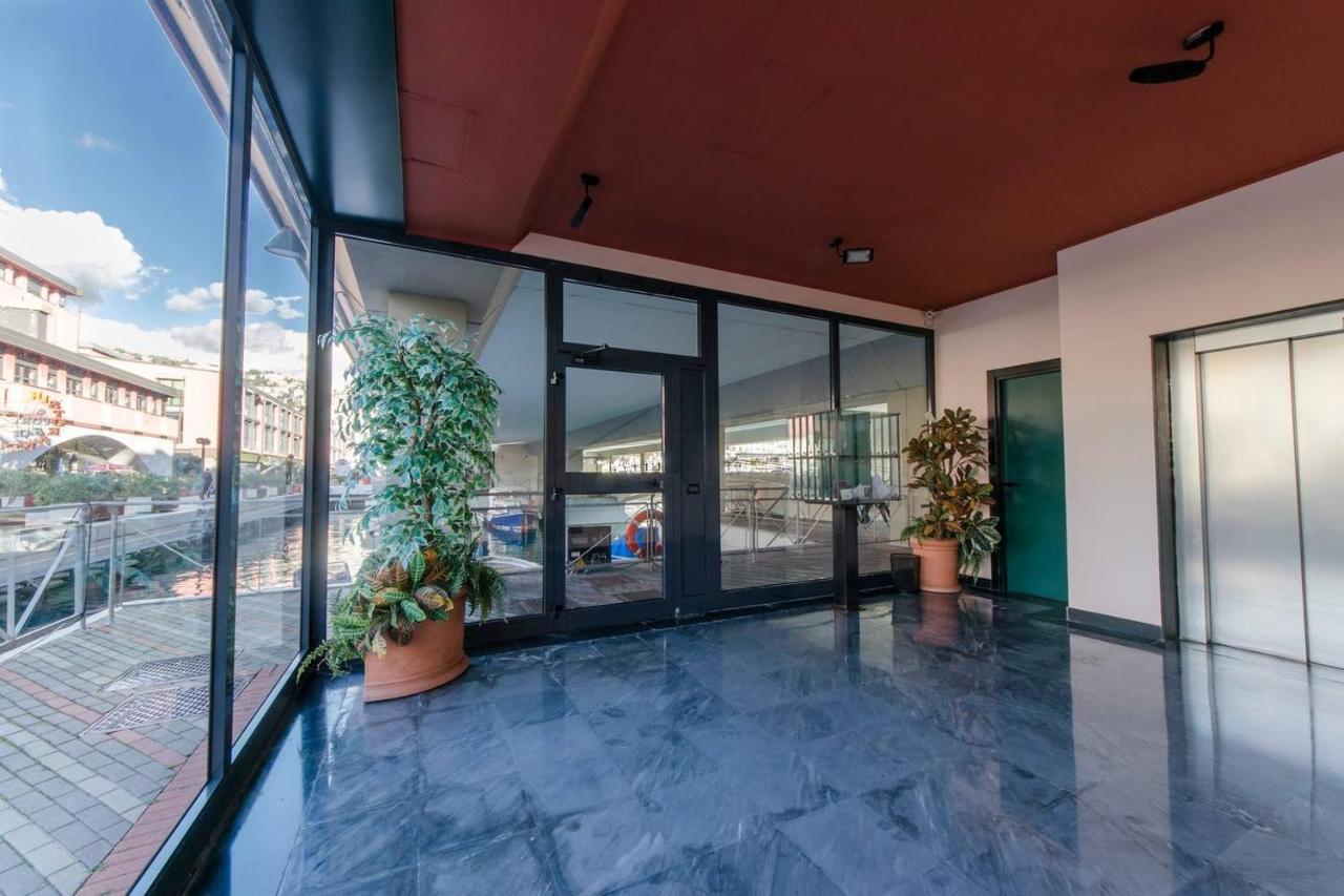 Joivy Exclusive Seaview Flat For 4, In Central Genoa Apartamento Exterior foto