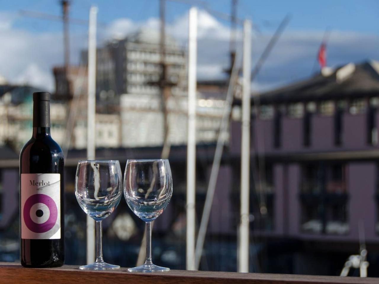 Joivy Exclusive Seaview Flat For 4, In Central Genoa Apartamento Exterior foto